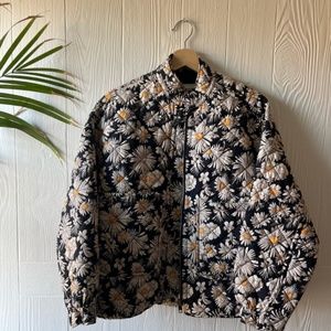 Zara Quilted Daisy Jacket- Size Medium Women